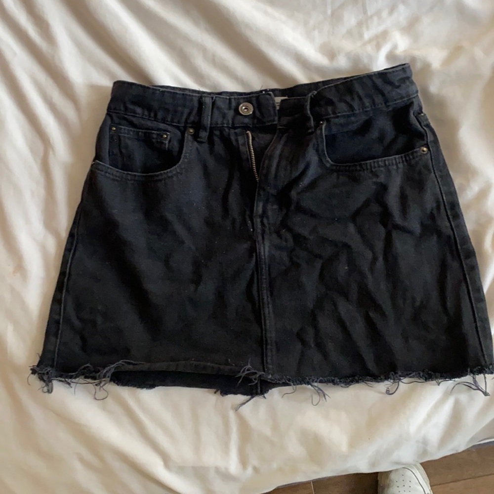 Black Denim Skirt - Zara (Trafalug) Size 28